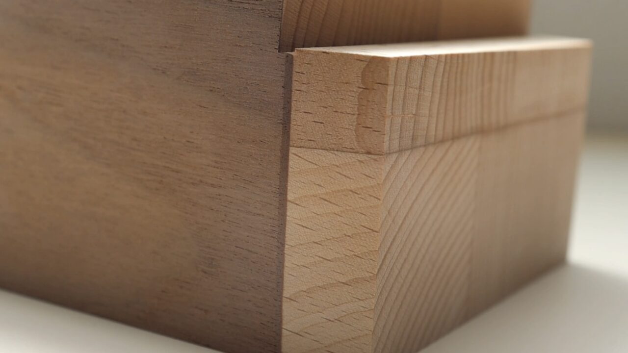 Finished piano part featuring veneer work, showcasing the wood grain in a beautifully crafted 'hyojiki' (piano part) component