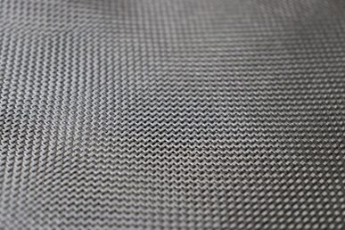 株式会社スズハル製のガラス繊維マット＃100、FRP積層用として使用